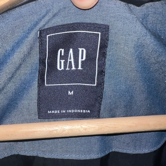 Gap down vest - Picture 2 of 2